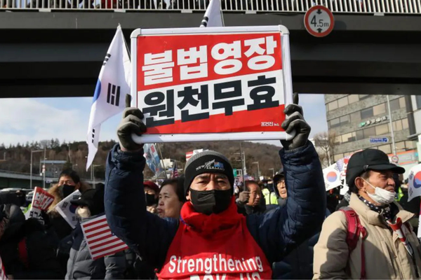 Attempt to Arrest South Korea President Halted After Dramatic Standoff