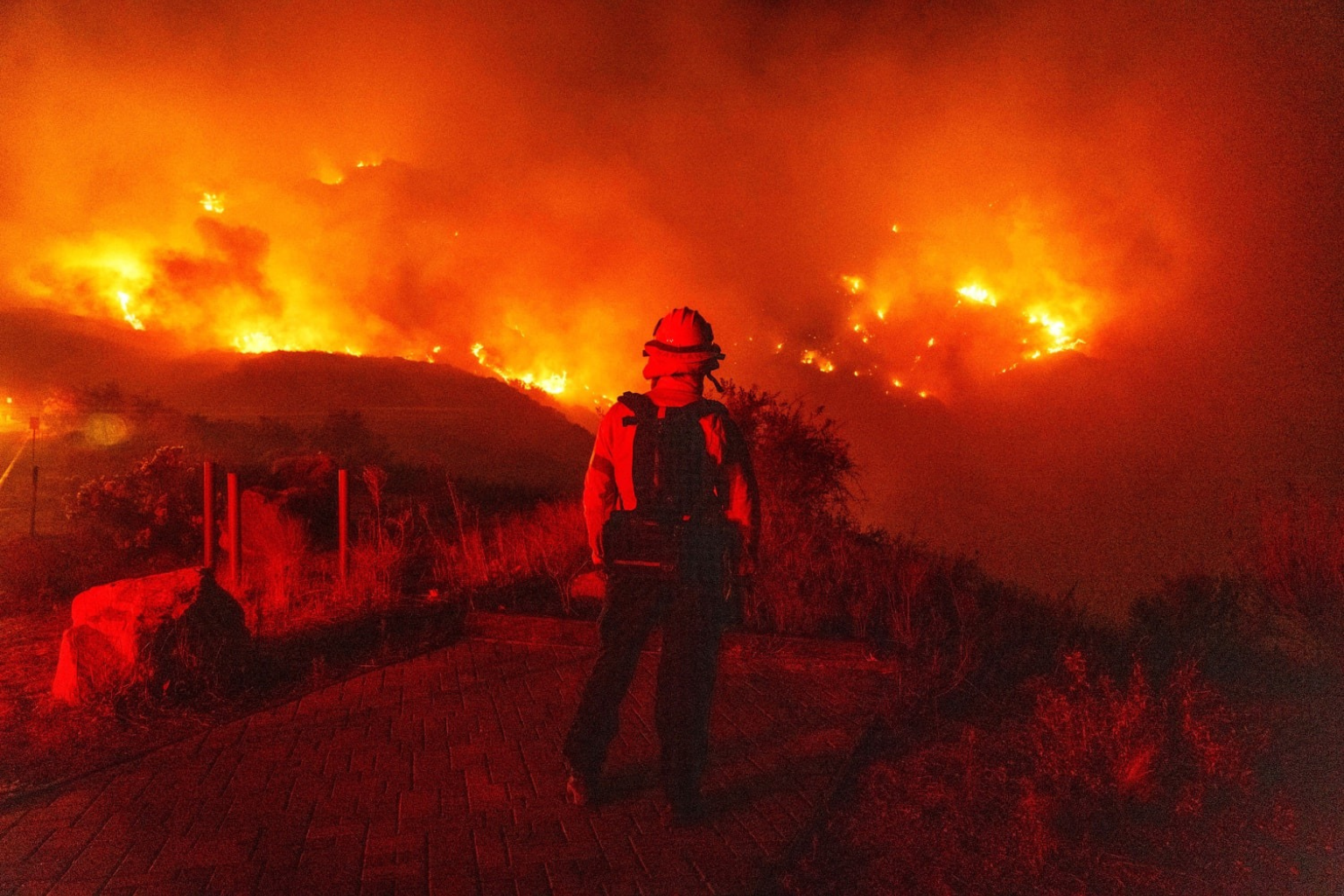 Jhené Aiko, John Legend, Paris Hilton and Other Celebrities Who Lost Homes in LA Wildfires